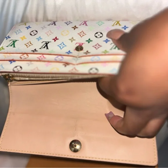 Louis Vuitton Multicolor MURAKAMI Women's Sarah Wallet - Picture 3 of 9